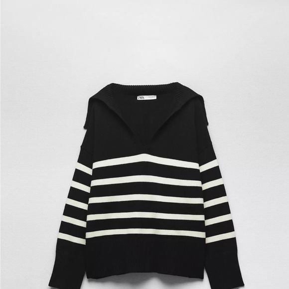 Zara Black and White V-Neck Sweater - Picture 1 of 1